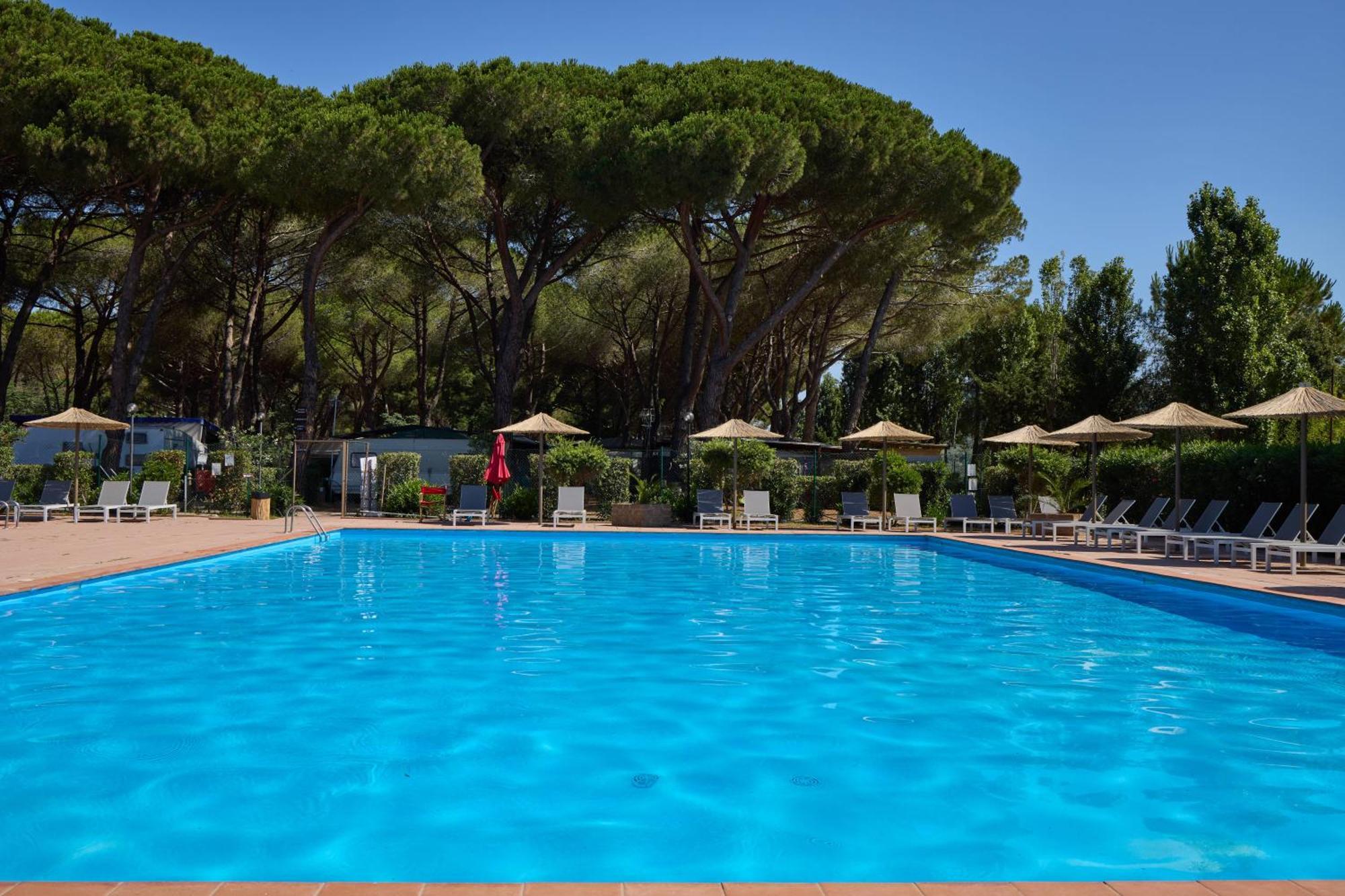 Costa D'Argento - Camping Village Club 卡帕尔比奥 外观 照片